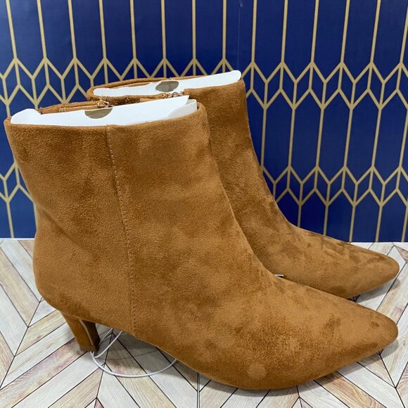 Tan Suede Pointed Toe Ankle Boots With Zipper & Kitten Heel Size 8 Womens - NWT - Picture 1 of 9